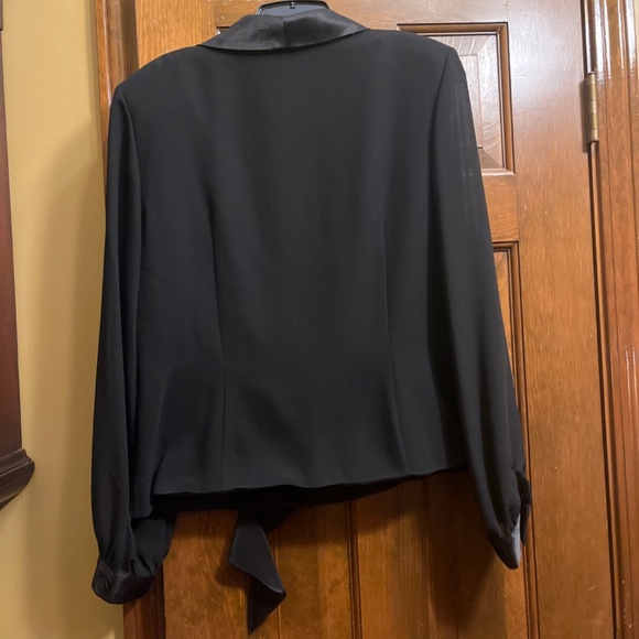 Black Crepe J.R. Nites Evening Jacket with Satin collar.  Sz.14. - Picture 7 of 10